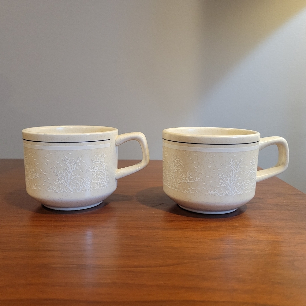 2 Vintage Lenox Silhouette Collection Temperware flat cups white birds tree